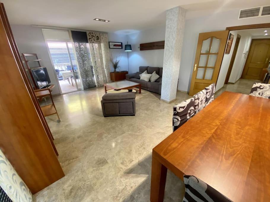 סאלו For A Stay Balears Beach מראה חיצוני תמונה