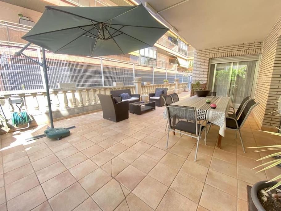 סאלו For A Stay Balears Beach מראה חיצוני תמונה