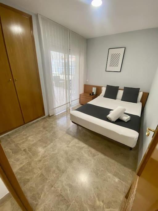 סאלו For A Stay Balears Beach מראה חיצוני תמונה
